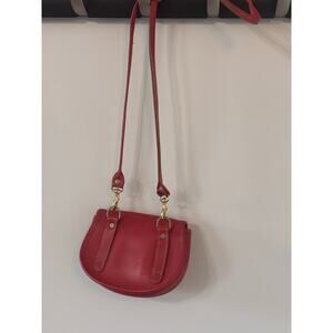 EUC small red crossbody with strap, can be worn on belt, real leather